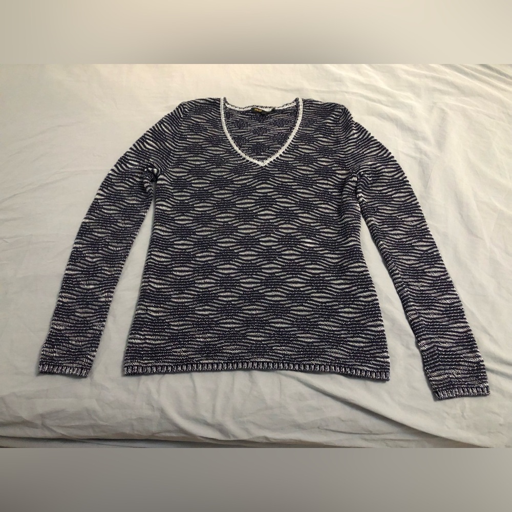 Maje Sweater, size 1, like new, navy and silver